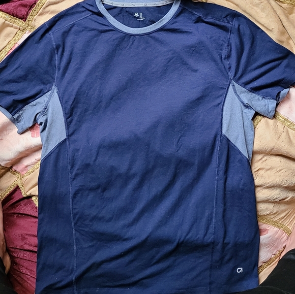 GapFit Blue Workout Shirt - Picture 1 of 3